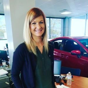 Meet your Posher, Carolyn